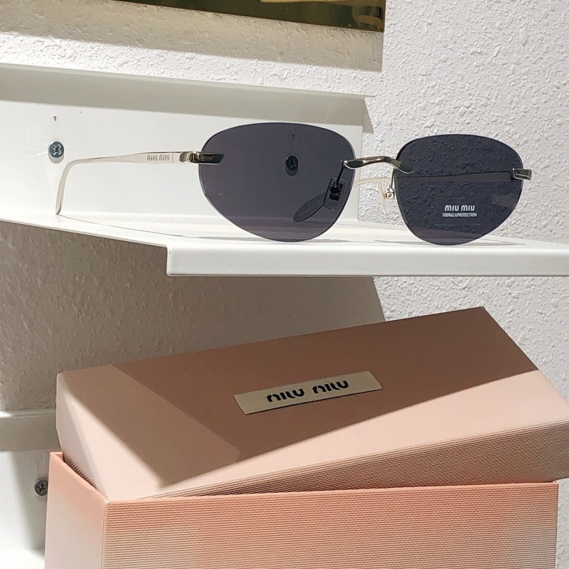 MIU MIU